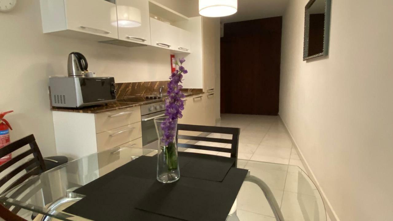 Onyx Apartments Saint Julian's Bagian luar foto